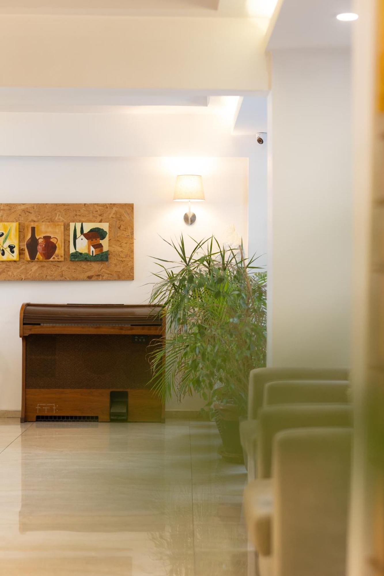 Mb City Hotel Smirne Esterno foto
