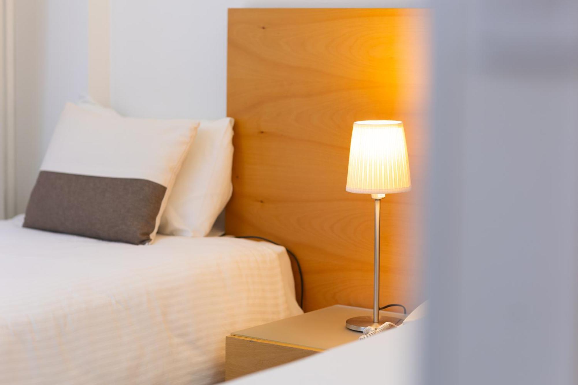 Mb City Hotel Smirne Esterno foto