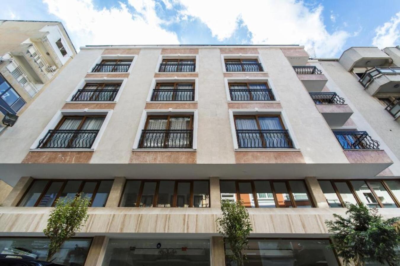 Mb City Hotel Smirne Esterno foto